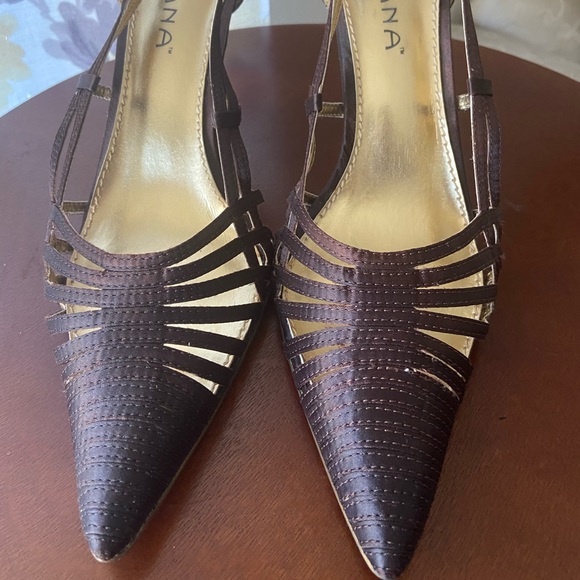 Brown Dressy Heels - Picture 1 of 7